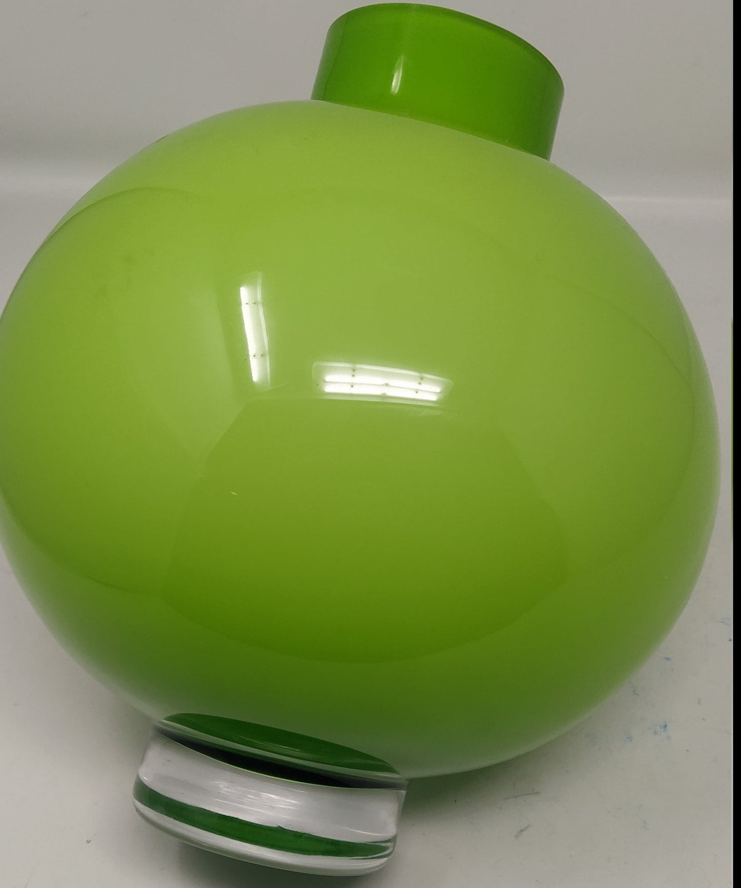 IVV Industria Vetraria Valdarnese vaso vetro verde incamiciato