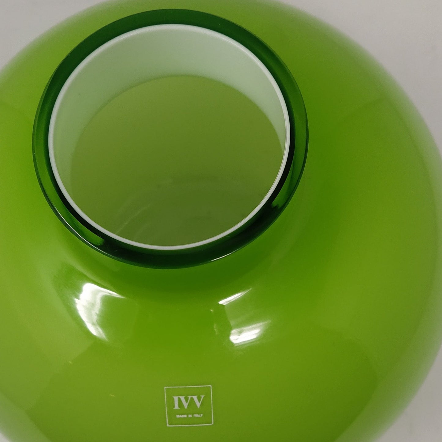 IVV Industria Vetraria Valdarnese vaso vetro verde incamiciato