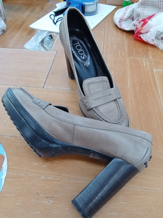 Tods Scarpe In Pelle Tortora 37