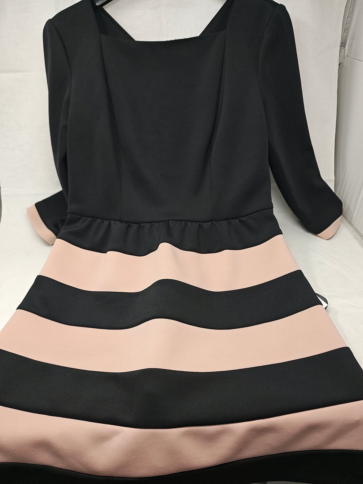 Le Group Abito Nero Rosa Righe M