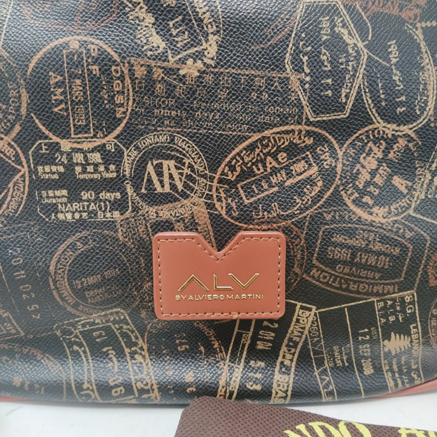 ALV (Andare Lontano Viaggiando) By Alviero Martini Borsa Nuova!!!