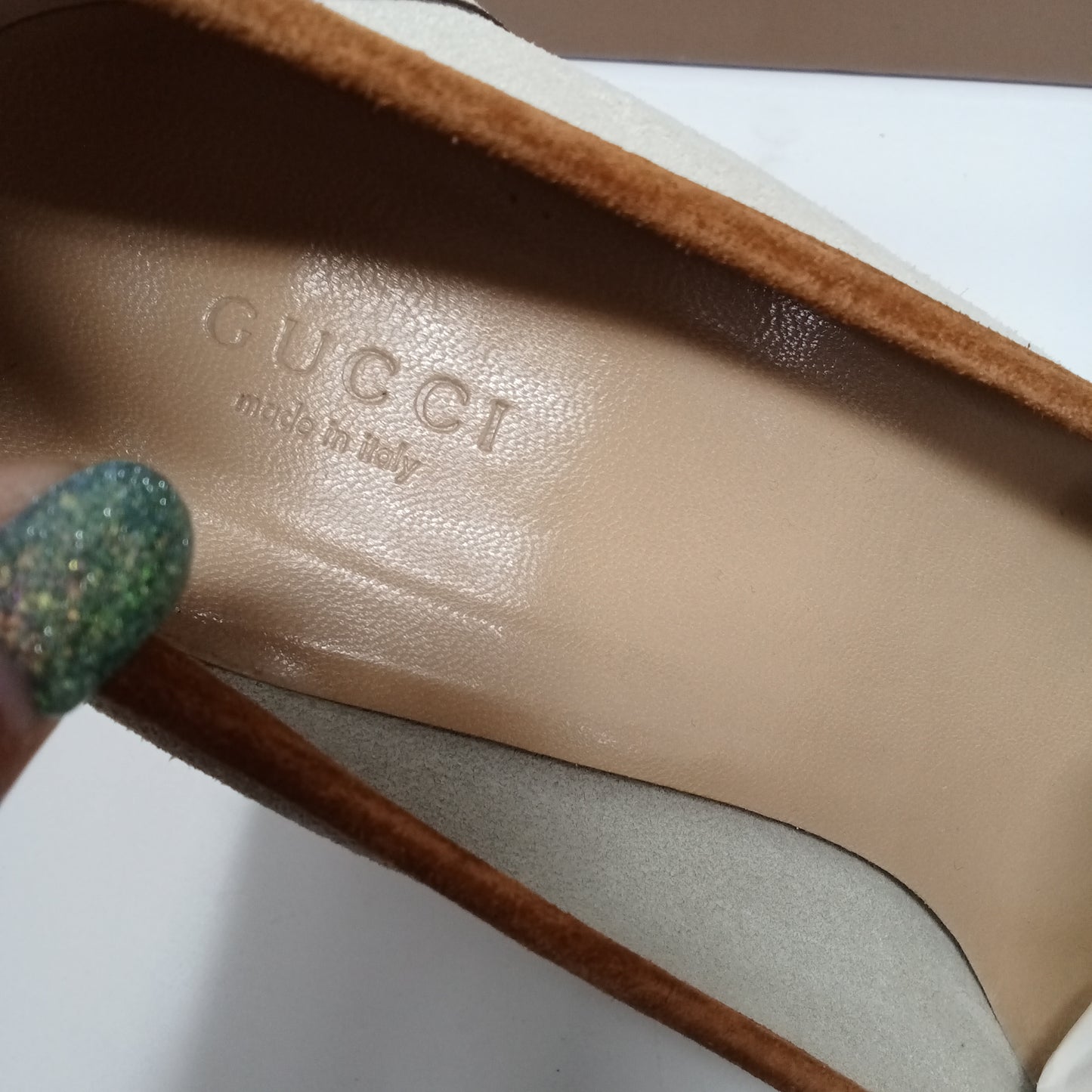 Gucci Scarpe con Tacco Beige 37