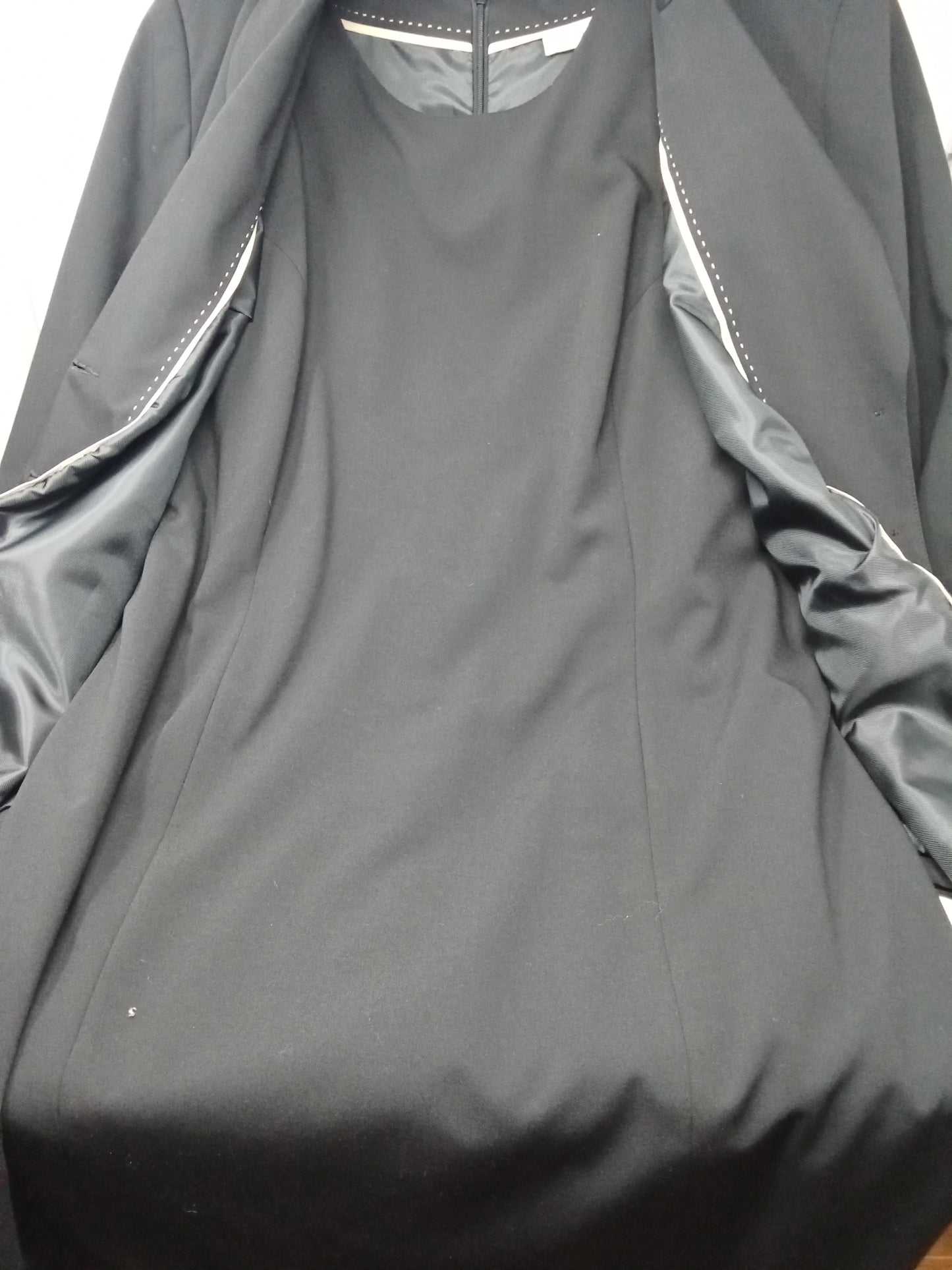 Yessica Abito Nero 52