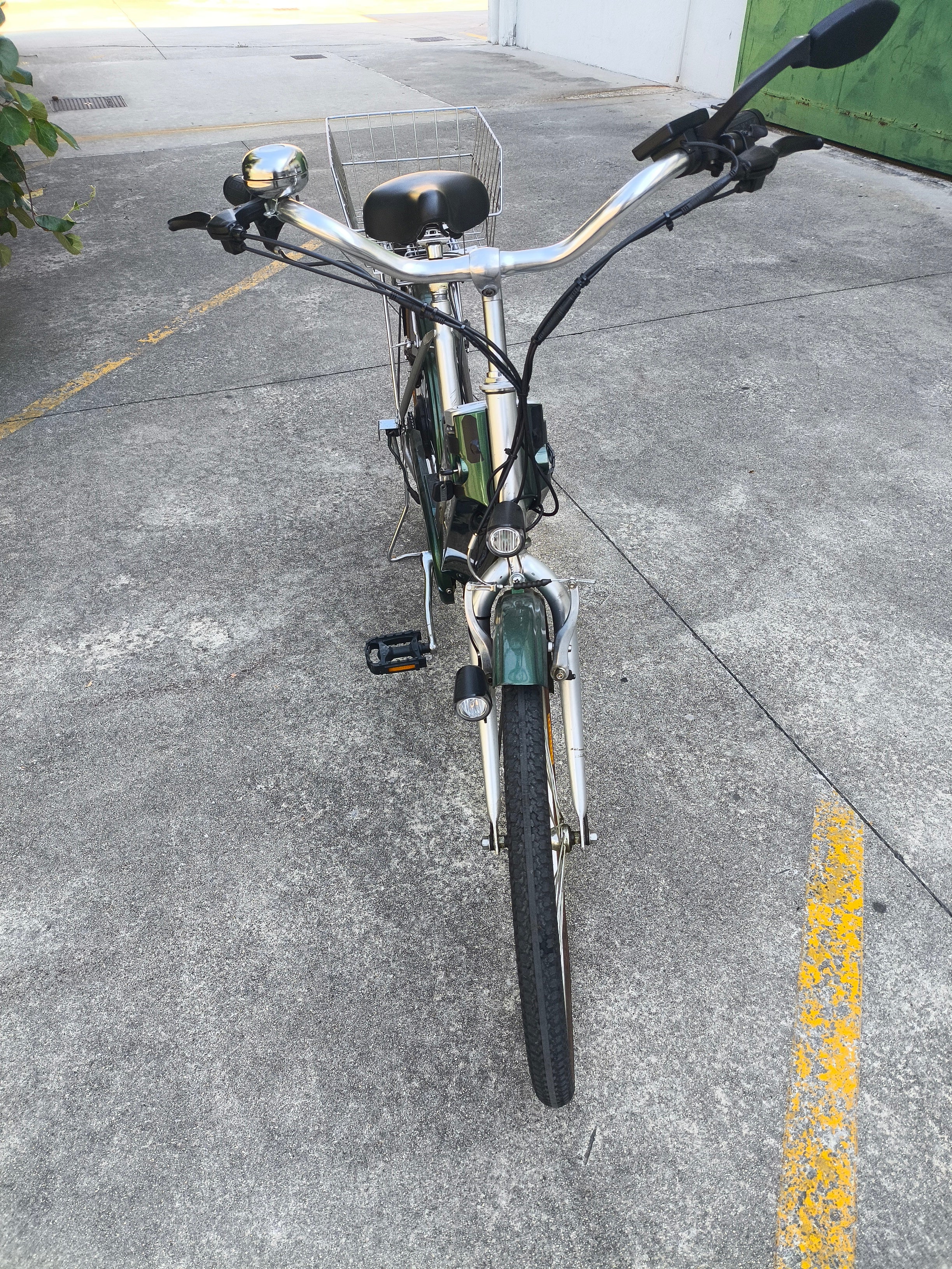 Frisbee Bicicletta Elettrica (alimentatore + Chiavi Cella 39)