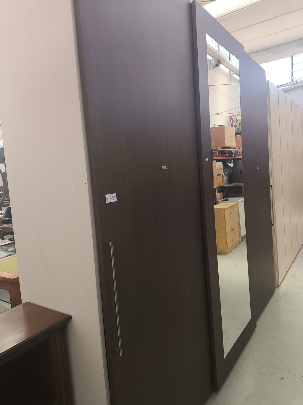 Armadio 3 Ante Scorrevoli Centrale Specchio Lxpxh 300x65x270