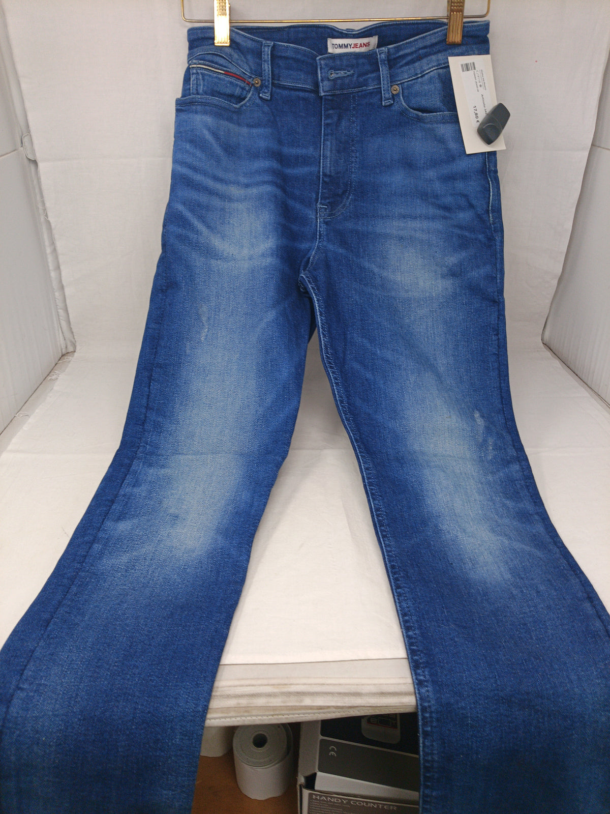 Tommy Jeans 28