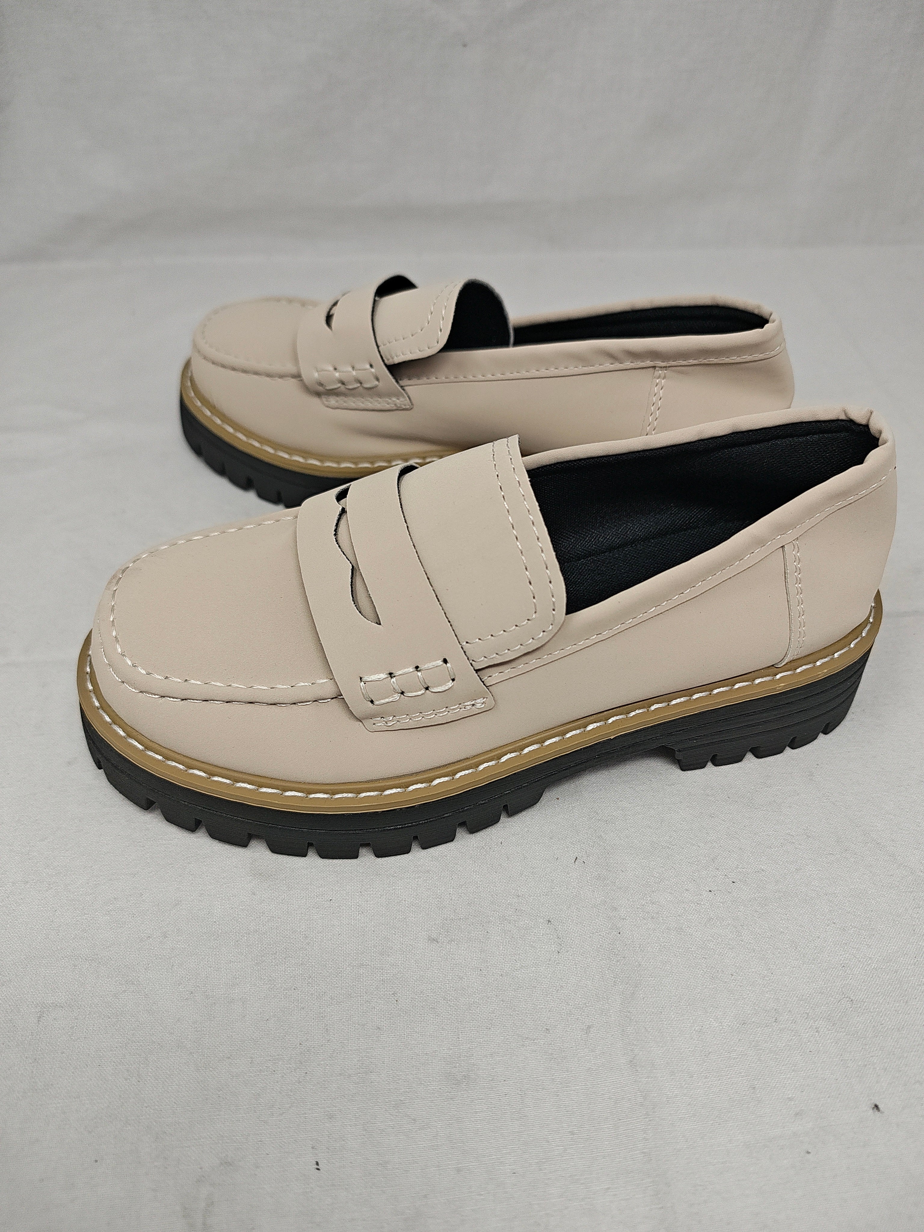 Mocassino Beige Nuovo 36