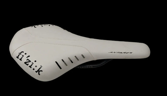 Fi'zi:k - Fizik Antares R5 Sella Bici Corsa Bianca
