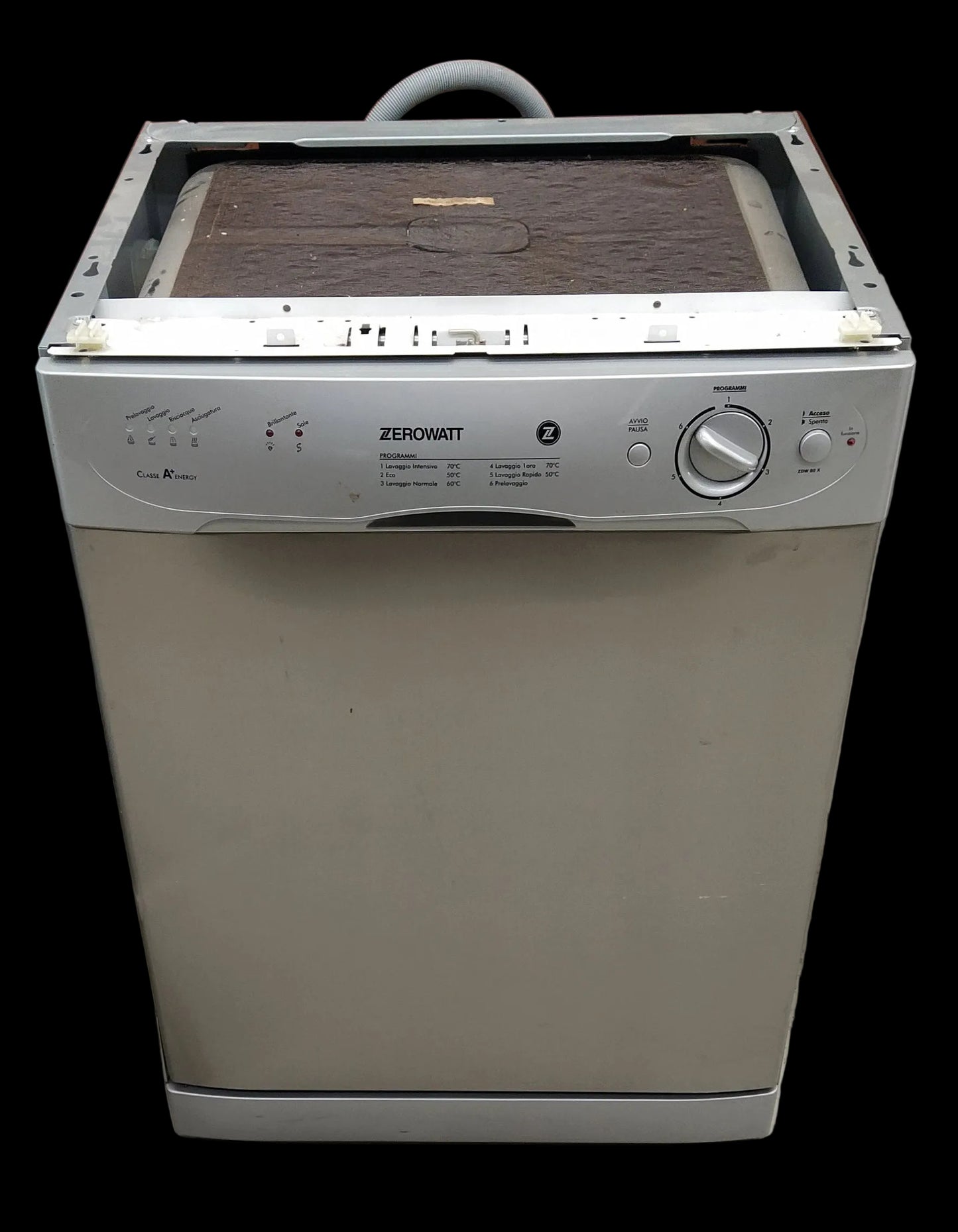 Zerowatt Lavastoviglie Classe A+ Lxpxh 60x60x83 (accessori In Sacchetto Plastica In Cesta A)