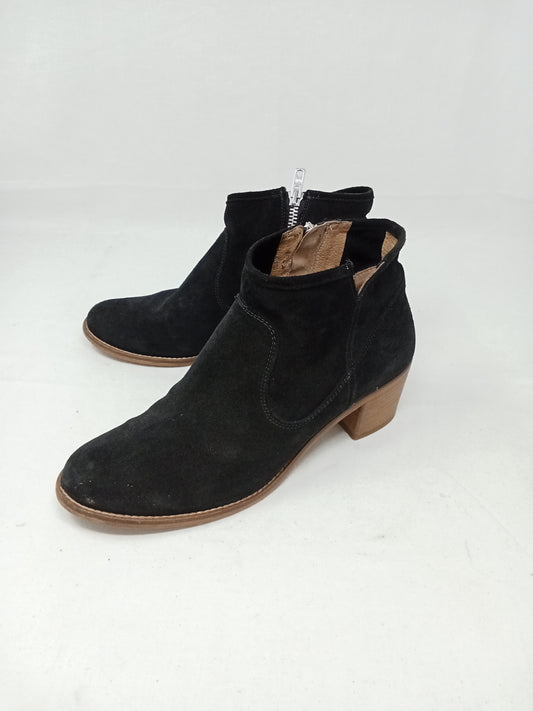 Alesya Stivaletti In Camoscio Nero 38