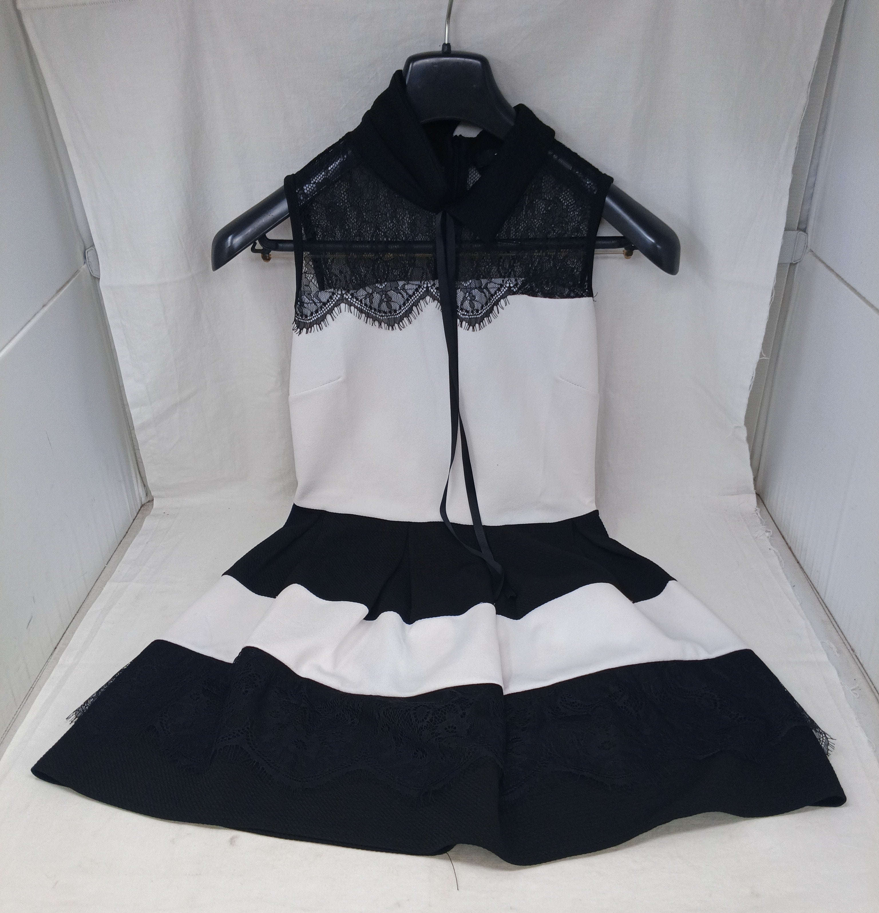 Zuiki Abito Nero Bco Pizzo S/m