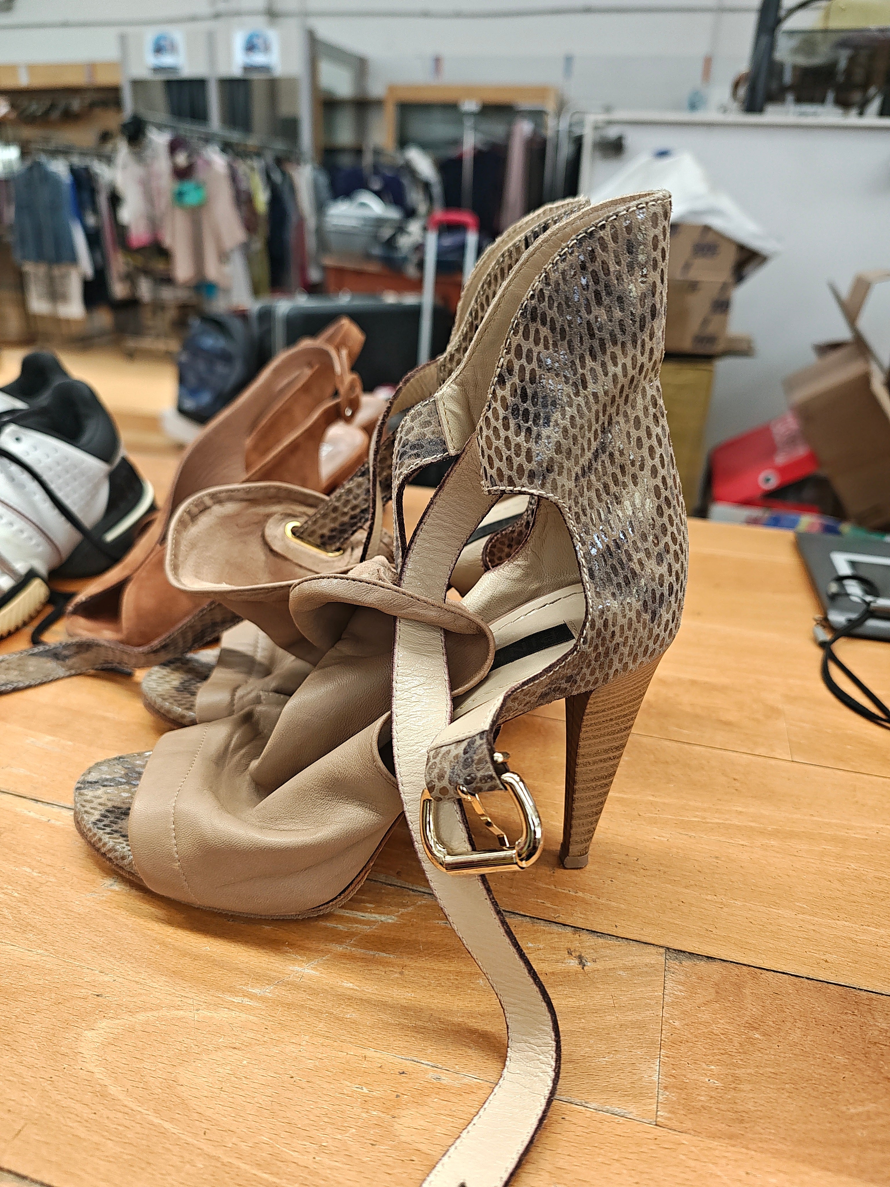 Pinko Sandalo Con Tacco Pitonato 38