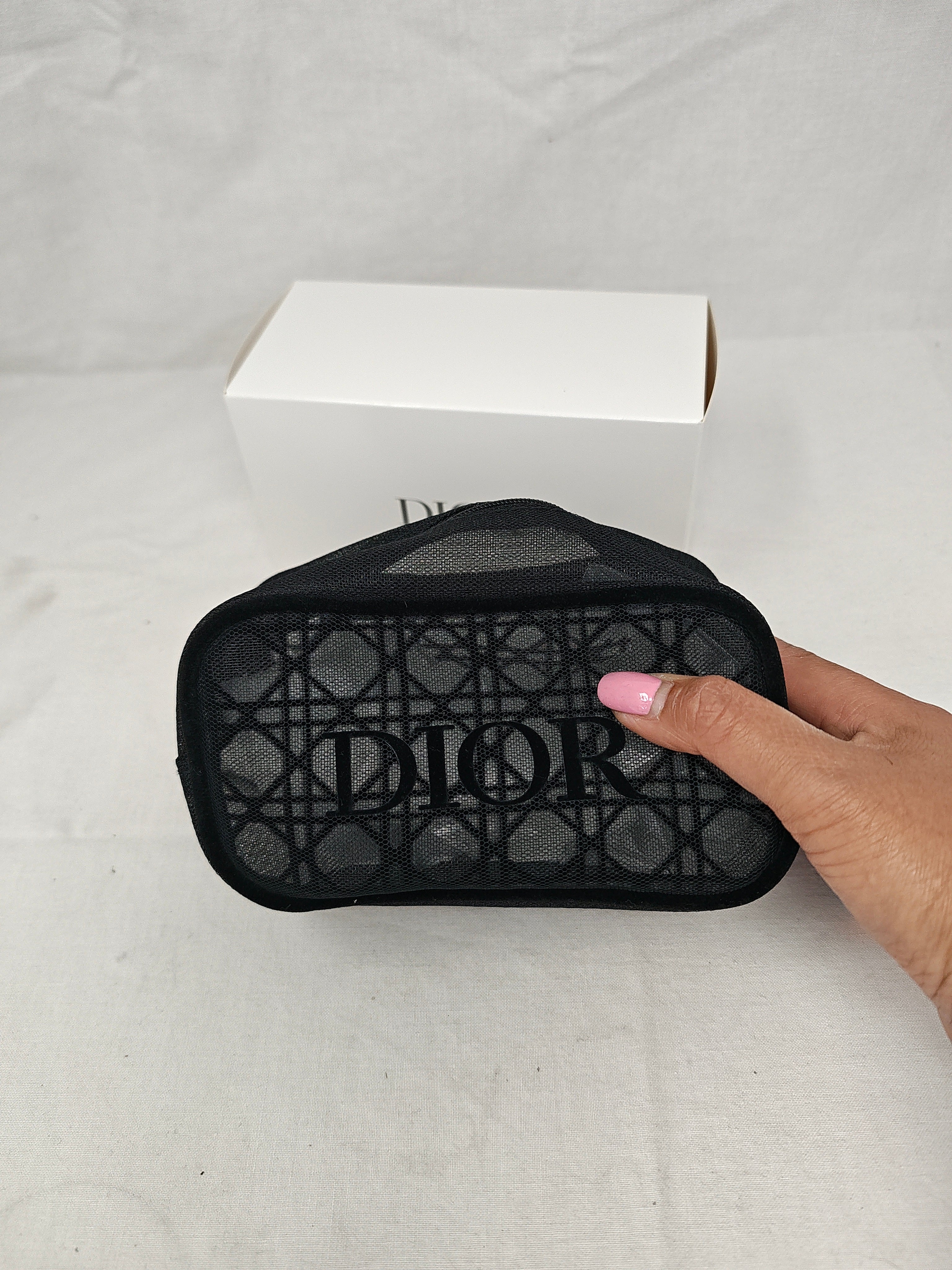Dior   Pochette Tulle Cosmetic Pouch ~ Nero