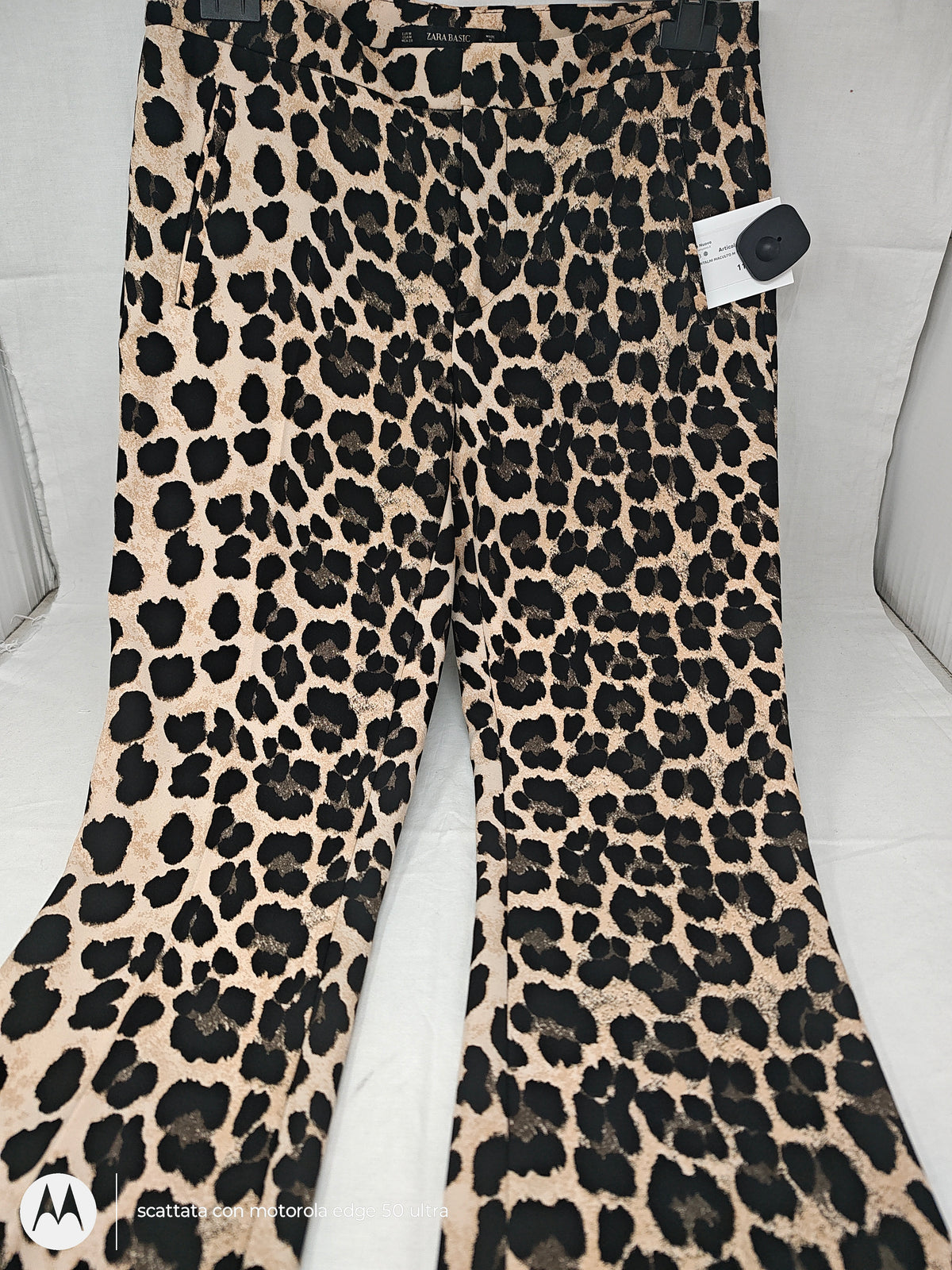 Zara Pantalni Maculto M