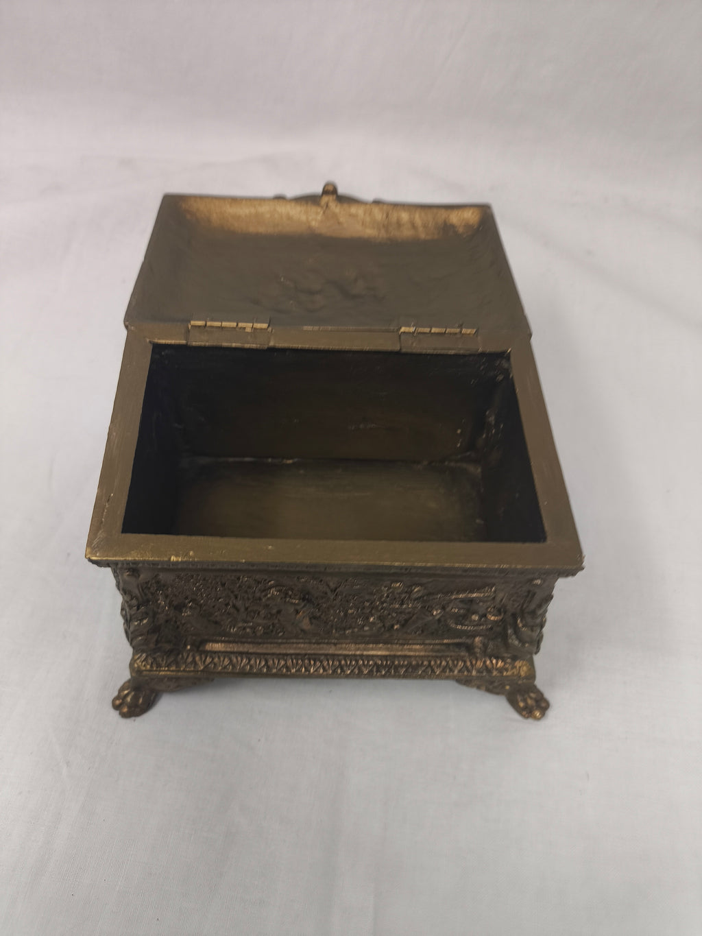 Cofanetto Metallico Scrigno Porta Gioie Cesellato Primo 900