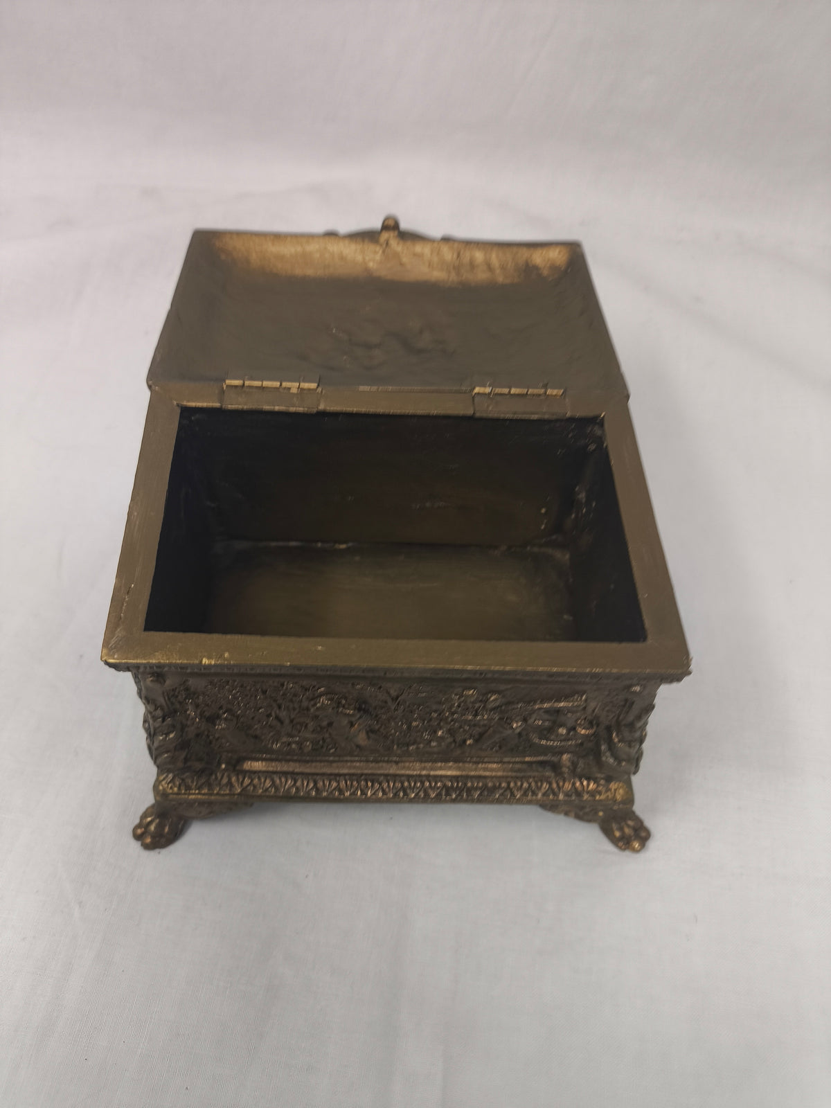 Cofanetto Metallico Scrigno Porta Gioie Cesellato Primo 900