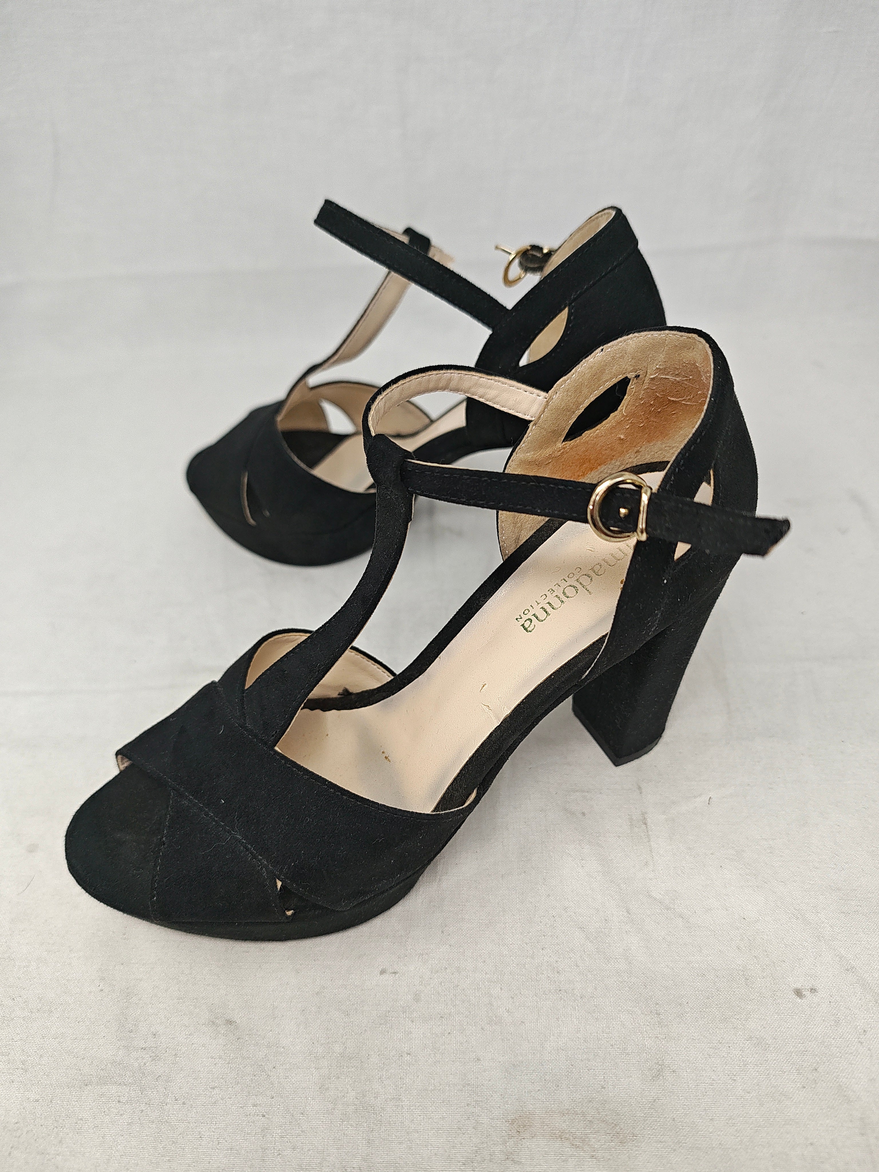 Primadonna Sandalo Nero Con Tacco 37