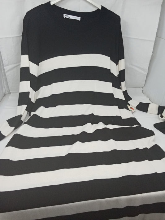 Zara Abito In Maglia Righe Nero Bca  Xl
